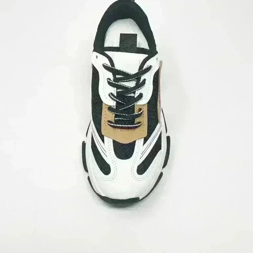 BRAND NEW IN BOX Steve Madden Possession Sneaker White with  Black Stripes Color - Picture 2 of 10